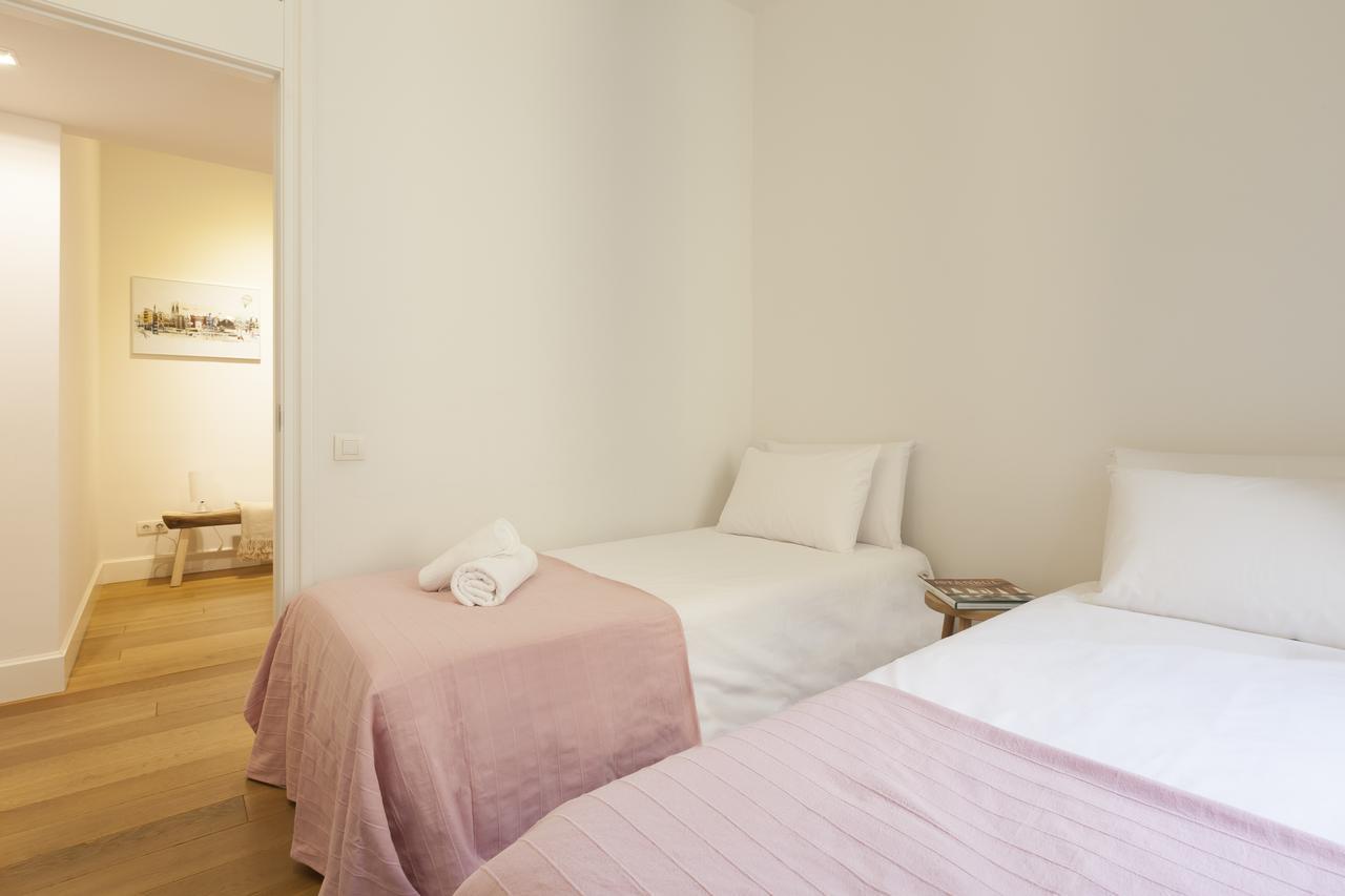 Click&Flat Luxury Sant Joan Apartment Barcelona Luaran gambar